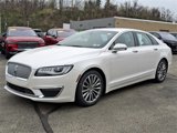 Used 2020 Lincoln MKZ image 3