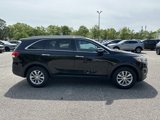 Used 2017 Kia Sorento LX image 4