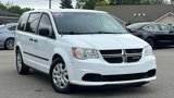 Used 2016 Dodge Grand Caravan SE image 2