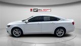 Used 2015 Chevrolet Impala LT w/ Convenience Package image 2