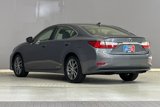 Used 2018 Lexus ES 300h image 3