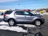 Used 2014 Ford Explorer XLT w/ Equipment Group 202A image 2