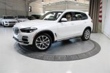 Used 2021 BMW X5 xDrive40i w/ Premium Package 2 image 4