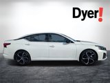 Used 2023 Nissan Altima 2.5 SR w/ SR Premium Package image 2