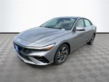 New 2025 Hyundai Elantra SEL image 3