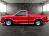 Used 2000 Chevrolet S10 Pickup Xtreme w/ Preferred Equipment Group image 2