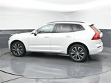Used 2022 Volvo XC60 B5 Momentum w/ Advanced Package image 5