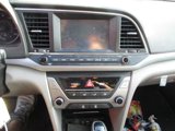 Used 2017 Hyundai Elantra SE image 3