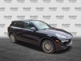 Used 2017 Porsche Cayenne S image 2