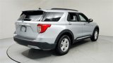 Used 2022 Ford Explorer XLT w/ Equipment Group 202A image 5