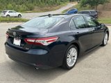 Used 2020 Toyota Camry XLE image 5