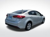 Used 2017 Kia Forte LX w/ LX Popular Package image 5