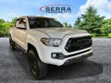 Certified 2022 Toyota Tacoma SR5 image 3