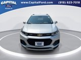Used 2022 Chevrolet Trax LT w/ LT Convenience Package image 3