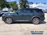 Used 2023 Nissan Pathfinder SL image 3