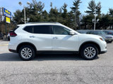 Used 2019 Nissan Rogue SV image 3