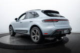 Certified 2023 Porsche Macan image 3