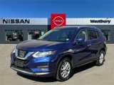 Certified 2017 Nissan Rogue SV w/ SV Premium Package image 4