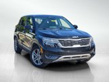 Used 2022 Kia Seltos LX image 3