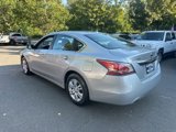 Used 2015 Nissan Altima 2.5 S w/ Power Driver Seat Package image 4