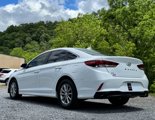 Used 2019 Hyundai Sonata SE w/ Cargo Package image 4