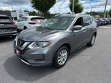 Used 2018 Nissan Rogue SV image 4