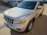 Used 2012 Jeep Grand Cherokee Laredo w/ Laredo E Group image 3