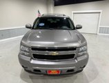 Used 2008 Chevrolet Suburban LT w/ LT Preferred Equipment Group image 4