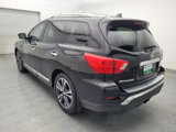 Used 2019 Nissan Pathfinder Platinum image 3