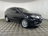 Used 2018 Nissan Rogue SV image 2