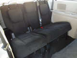 Used 2017 Dodge Grand Caravan SE w/ UConnect Hands-Free Group image 6