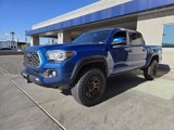 Used 2018 Toyota Tacoma TRD Off-Road image 2