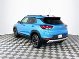 Used 2025 Chevrolet TrailBlazer LT w/ Driver Confidence Package image 6