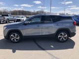 Used 2020 GMC Terrain SLT w/ Preferred Package image 2
