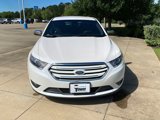 Used 2018 Ford Taurus Limited image 2