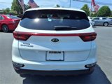Used 2022 Kia Sportage LX image 2