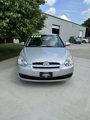 Used 2010 Hyundai Accent GS image 2