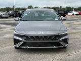 Used 2025 Hyundai Elantra SEL image 3