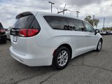 Used 2022 Chrysler Voyager LX image 6
