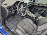 Certified 2020 Porsche Macan image 4