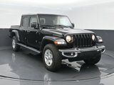 Used 2022 Jeep Gladiator Sport image 2