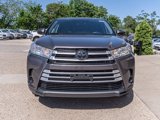 Used 2019 Toyota Highlander LE image 3
