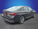 Used 2024 Volkswagen Jetta SE image 4