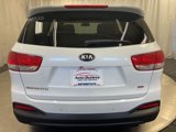 Used 2016 Kia Sorento LX w/ LX Convenience Package image 4
