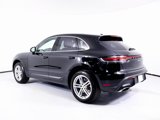 Certified 2022 Porsche Macan image 3