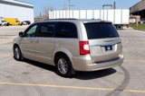 Used 2014 Chrysler Town & Country Touring-L w/ Driver Convenience Group image 3
