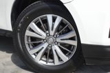 Used 2019 Nissan Pathfinder SL image 3