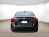Used 2023 Nissan Altima 2.5 SV w/ SV Premium Package image 5