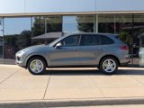 Used 2016 Porsche Cayenne S image 2