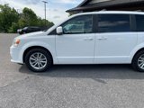 Used 2019 Dodge Grand Caravan SXT image 2